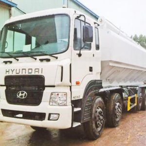 xe tải hyundai HD360 chở thức ăn gia súc