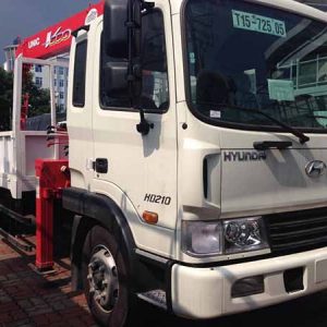 xe tải hyundai HD210 gắn cẩu unic 5 tấn